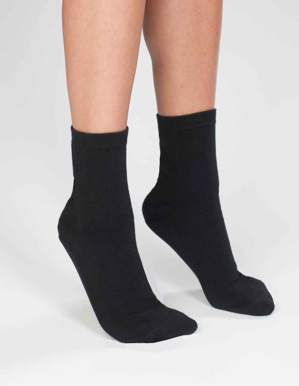 Women's Neuropothy Gel-Lined Socks (SK500-3PK) - Black